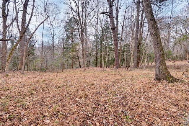 3100 Friendship DR, Toano, VA 23168