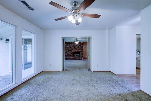 2212 Mauna Loa Dr, Ceres, CA 95307