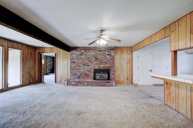 2212 Mauna Loa Dr, Ceres, CA 95307