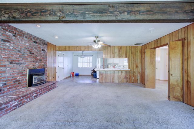 2212 Mauna Loa Dr, Ceres, CA 95307