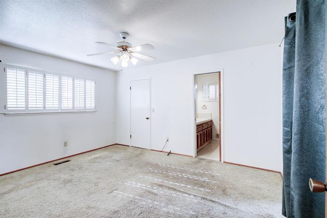 2212 Mauna Loa Dr, Ceres, CA 95307