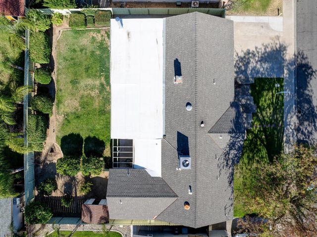 2212 Mauna Loa Dr, Ceres, CA 95307