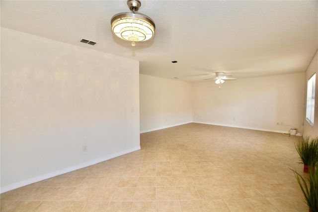 6150 GULFPORT BOULEVARD S 302, Gulfport, FL 33707