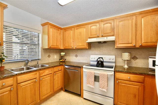 6150 GULFPORT BOULEVARD S 302, Gulfport, FL 33707