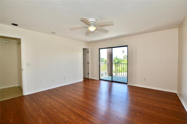 6150 GULFPORT BOULEVARD S 302, Gulfport, FL 33707