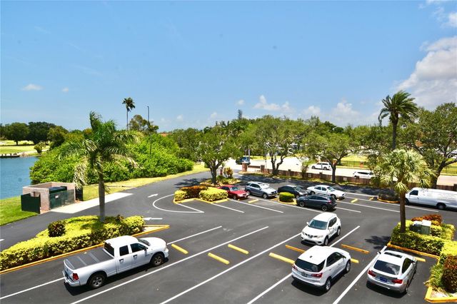 6150 GULFPORT BOULEVARD S 302, Gulfport, FL 33707