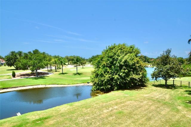6150 GULFPORT BOULEVARD S 302, Gulfport, FL 33707