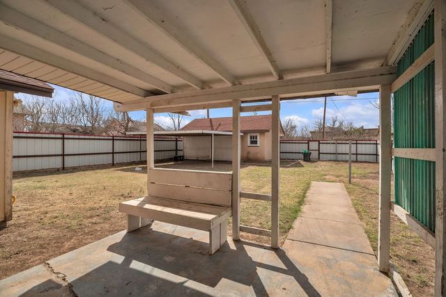 1602 S Main St, Big Spring, TX 79720