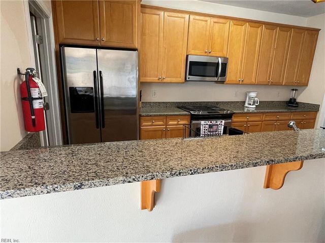 3647 E Ocean View AVE, Norfolk, VA 23518