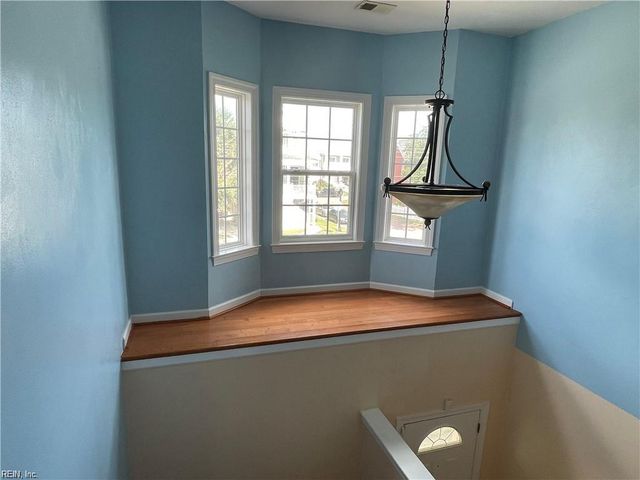 3647 E Ocean View AVE, Norfolk, VA 23518