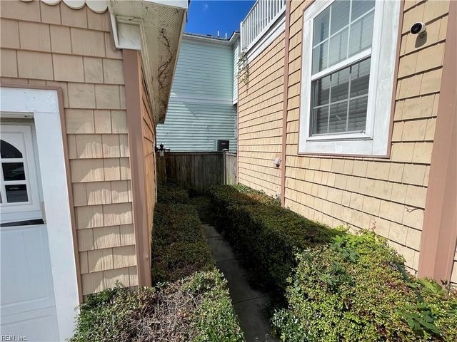 3647 E Ocean View AVE, Norfolk, VA 23518