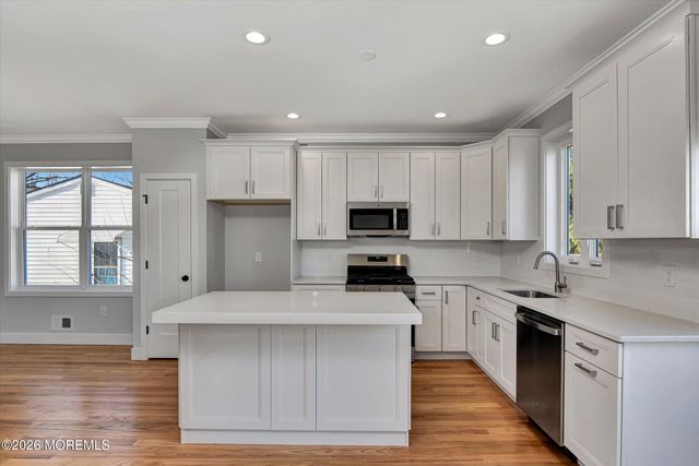 910 Malden Drive, Keyport, NJ 07735