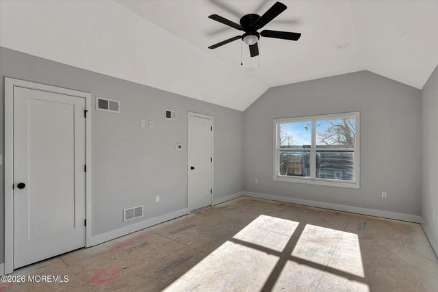 910 Malden Drive, Keyport, NJ 07735