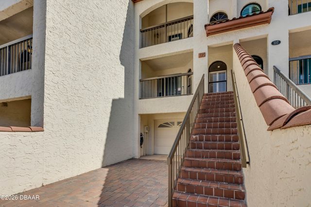 135 Marina Bay Drive, New Smyrna Beach, FL 32169