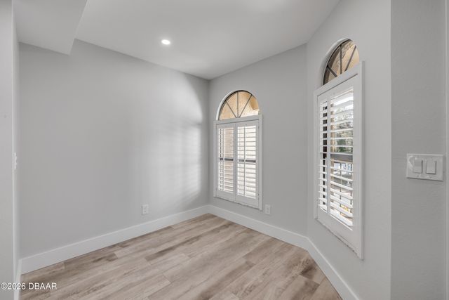 135 Marina Bay Drive, New Smyrna Beach, FL 32169