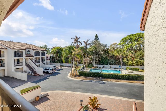 135 Marina Bay Drive, New Smyrna Beach, FL 32169