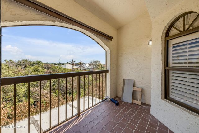 135 Marina Bay Drive, New Smyrna Beach, FL 32169