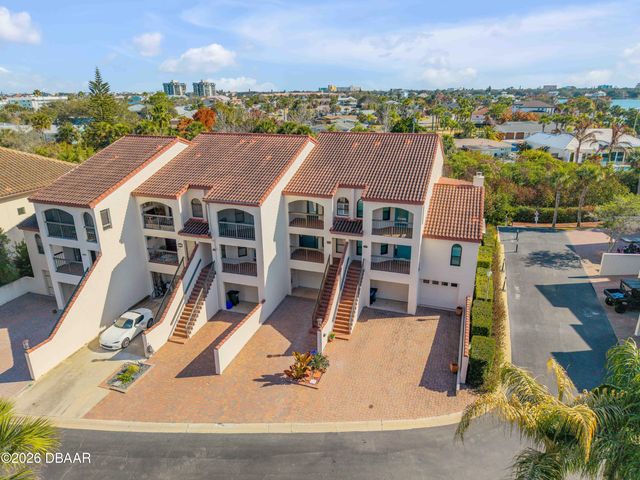 135 Marina Bay Drive, New Smyrna Beach, FL 32169