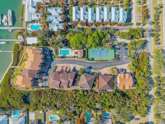 135 Marina Bay Drive, New Smyrna Beach, FL 32169