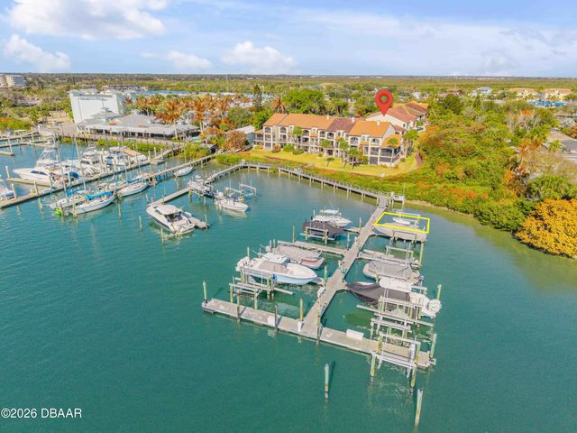 135 Marina Bay Drive, New Smyrna Beach, FL 32169