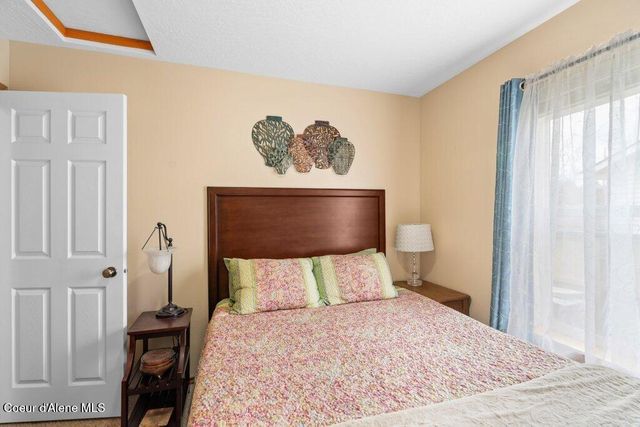 2744 N Alfalfa Loop, Post Falls, ID 83854