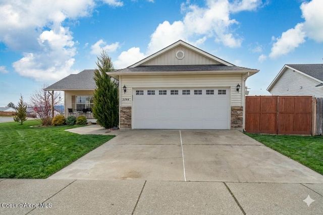 2744 N Alfalfa Loop, Post Falls, ID 83854