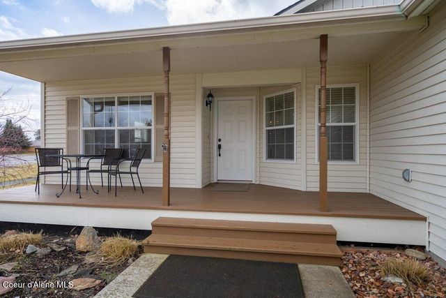 2744 N Alfalfa Loop, Post Falls, ID 83854