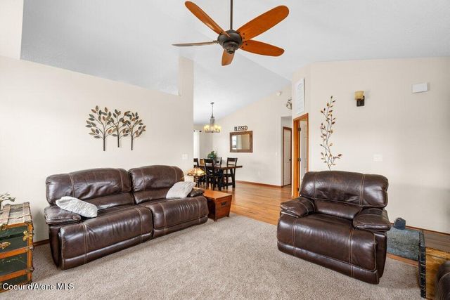 2744 N Alfalfa Loop, Post Falls, ID 83854