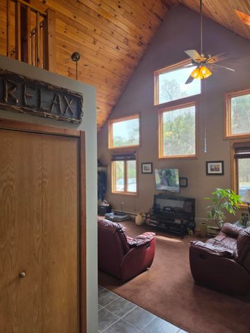7709 Lakeview Drive, Morton Twp, MI 49346