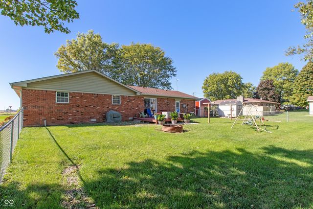 4021 N Graham Road, Whiteland, IN 46184