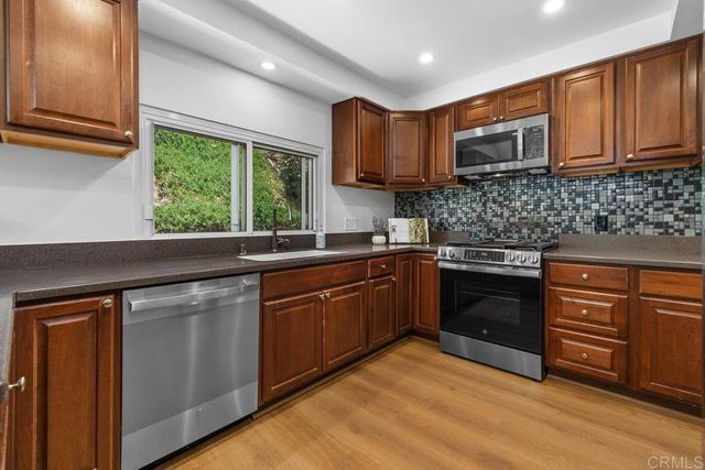 2345 Worden Street, Point Loma, CA 92107