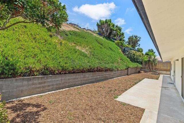 2345 Worden Street, Point Loma, CA 92107
