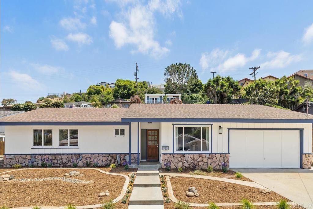 2345 Worden Street, Point Loma, CA 92107