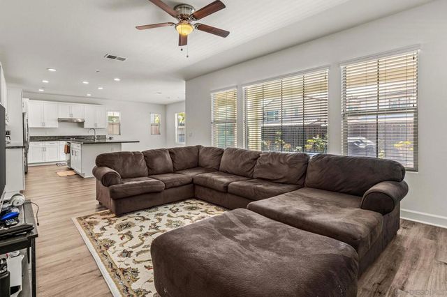 1138 Camino Levante, Chula Vista, CA 91913