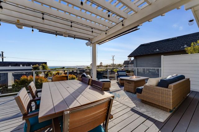 129 Santa Cruz Avenue, Aptos, CA 95003