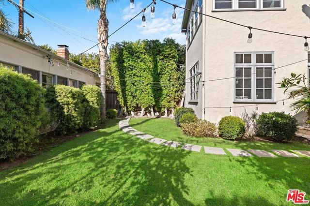 537 N June Street, Los Angeles, CA 90004