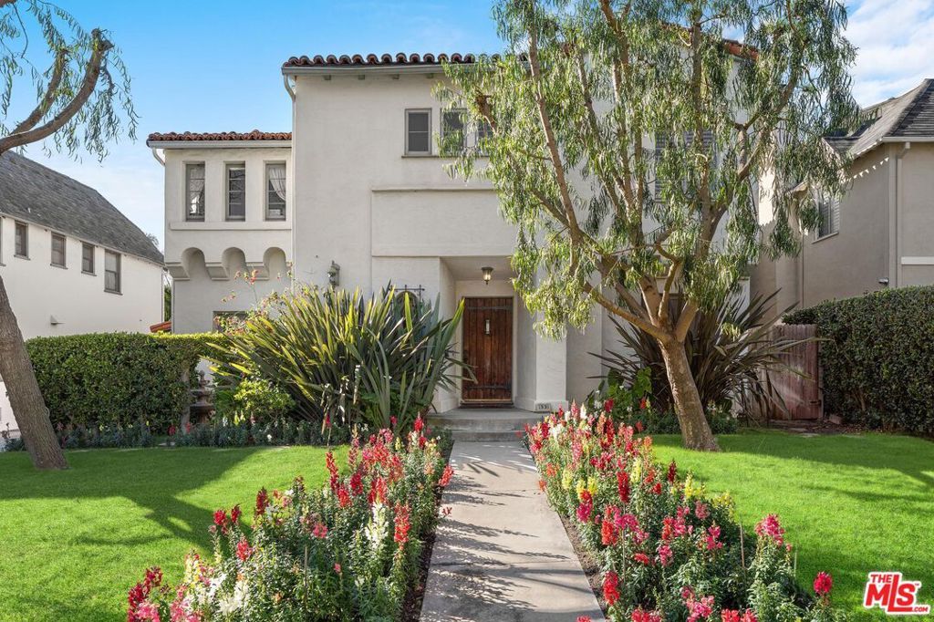 537 N June Street, Los Angeles, CA 90004