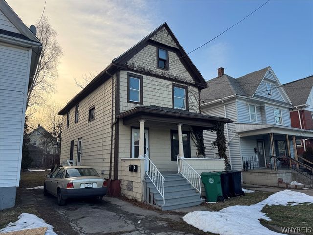 746 17th Street, Niagara Falls, NY 14301