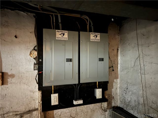 746 17th Street, Niagara Falls, NY 14301