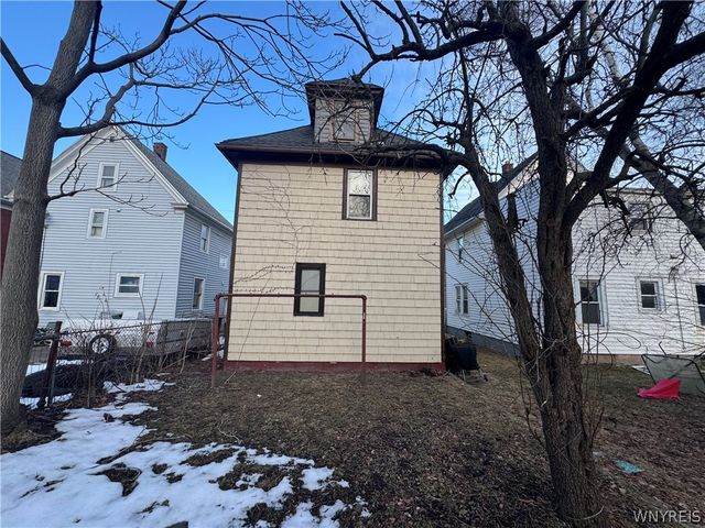 746 17th Street, Niagara Falls, NY 14301