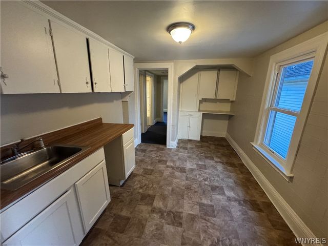 746 17th Street, Niagara Falls, NY 14301