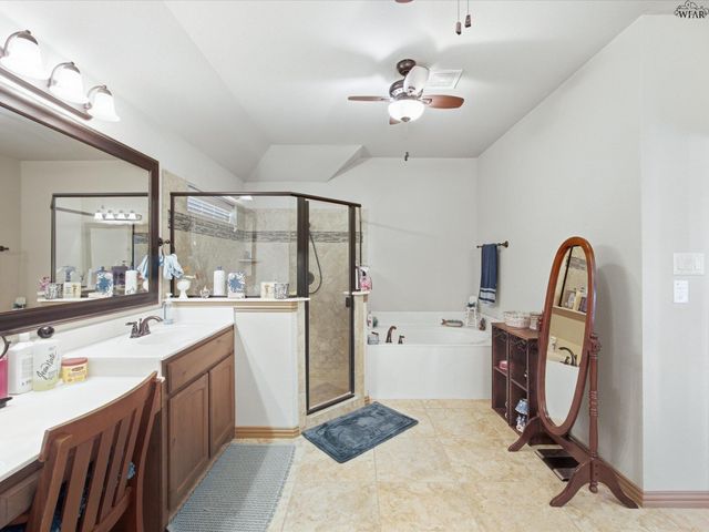 217 HEATHER LANE, Decatur, TX 76234