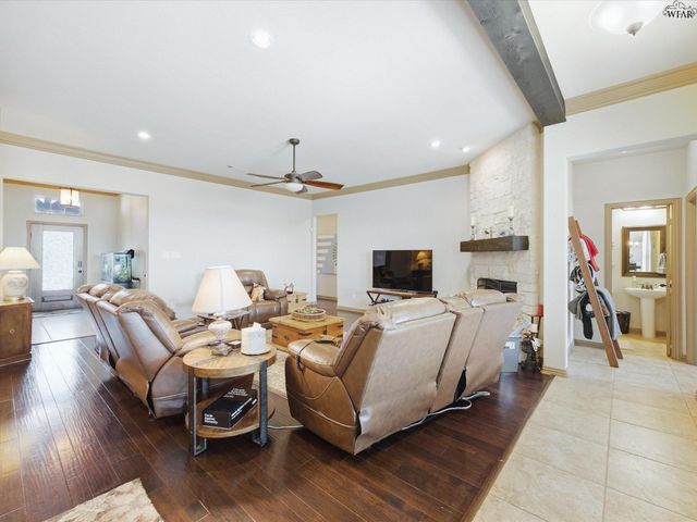 217 HEATHER LANE, Decatur, TX 76234