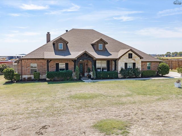 217 HEATHER LANE, Decatur, TX 76234