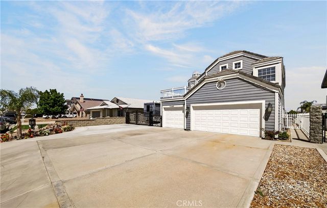 13445 Anchor, Victorville, CA 92395