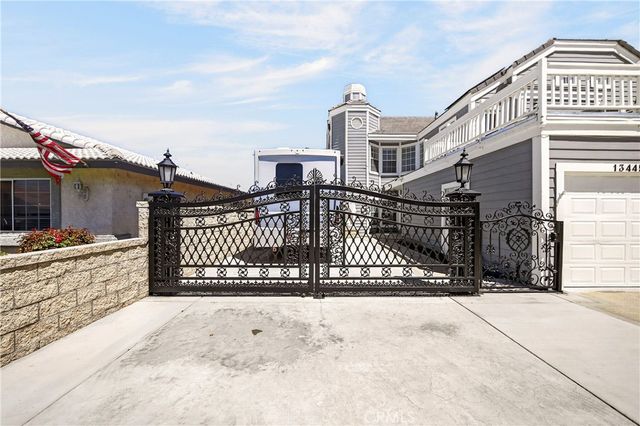 13445 Anchor, Victorville, CA 92395