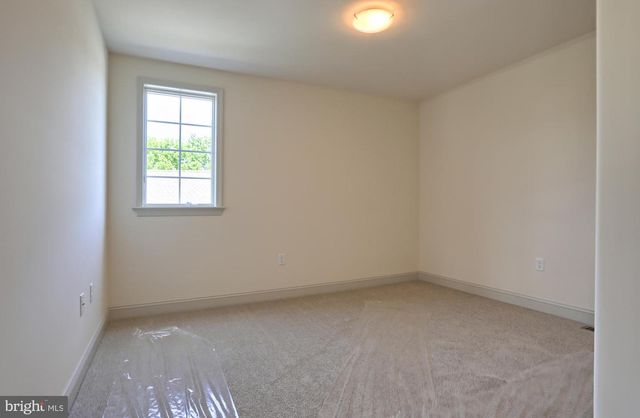 017 ROLLING MEADOW RD, Lebanon, PA 17046