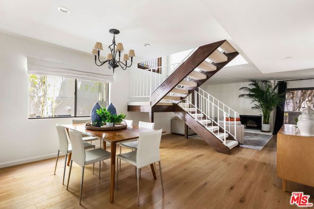 1916 Overland Avenue 2, Los Angeles, CA 90025