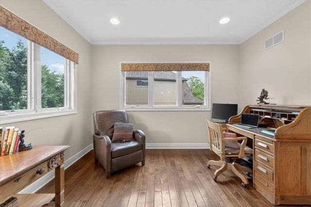 20805 W 91 Terrace, Lenexa, KS 66220