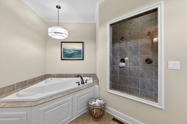 20805 W 91 Terrace, Lenexa, KS 66220
